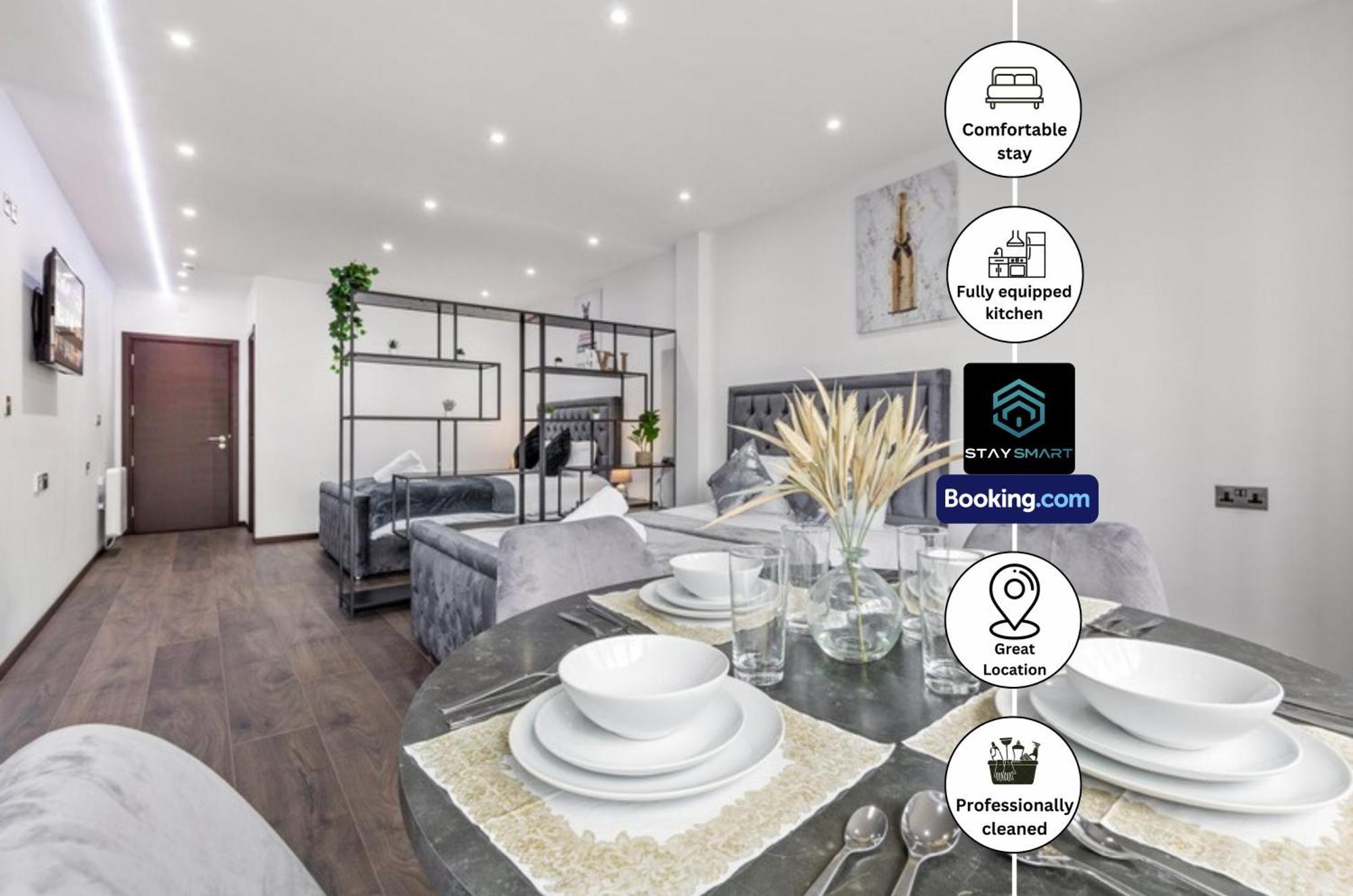 Stylish Studio Apt By Stay Smart Short Lets & Serviced Accommodation Woodstock With Free Wifi Londra Esterno foto
